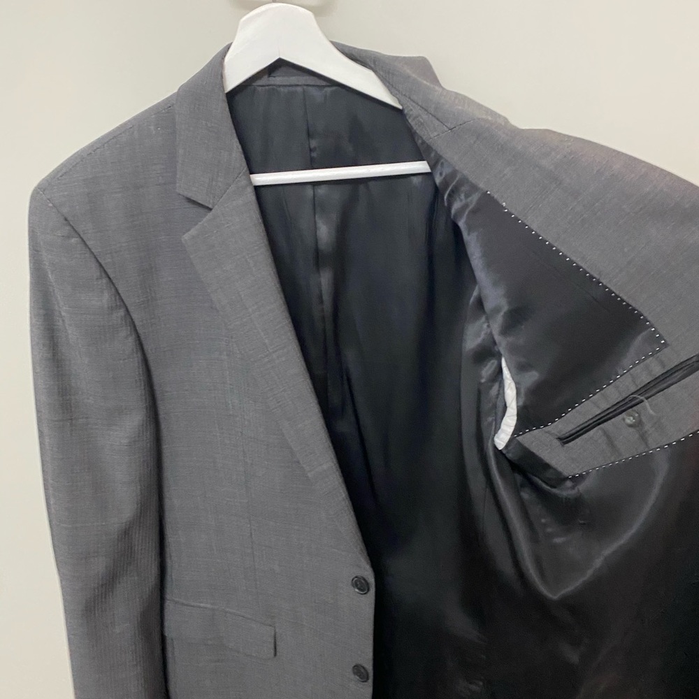 Classic Medium Grey Kenneth Cole Suit